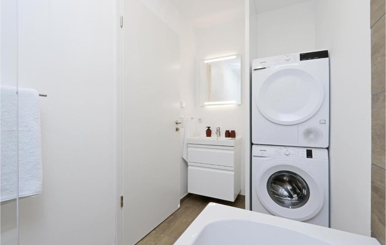 Lovely Apartment In Lembruch-Duemmer See 외부 사진